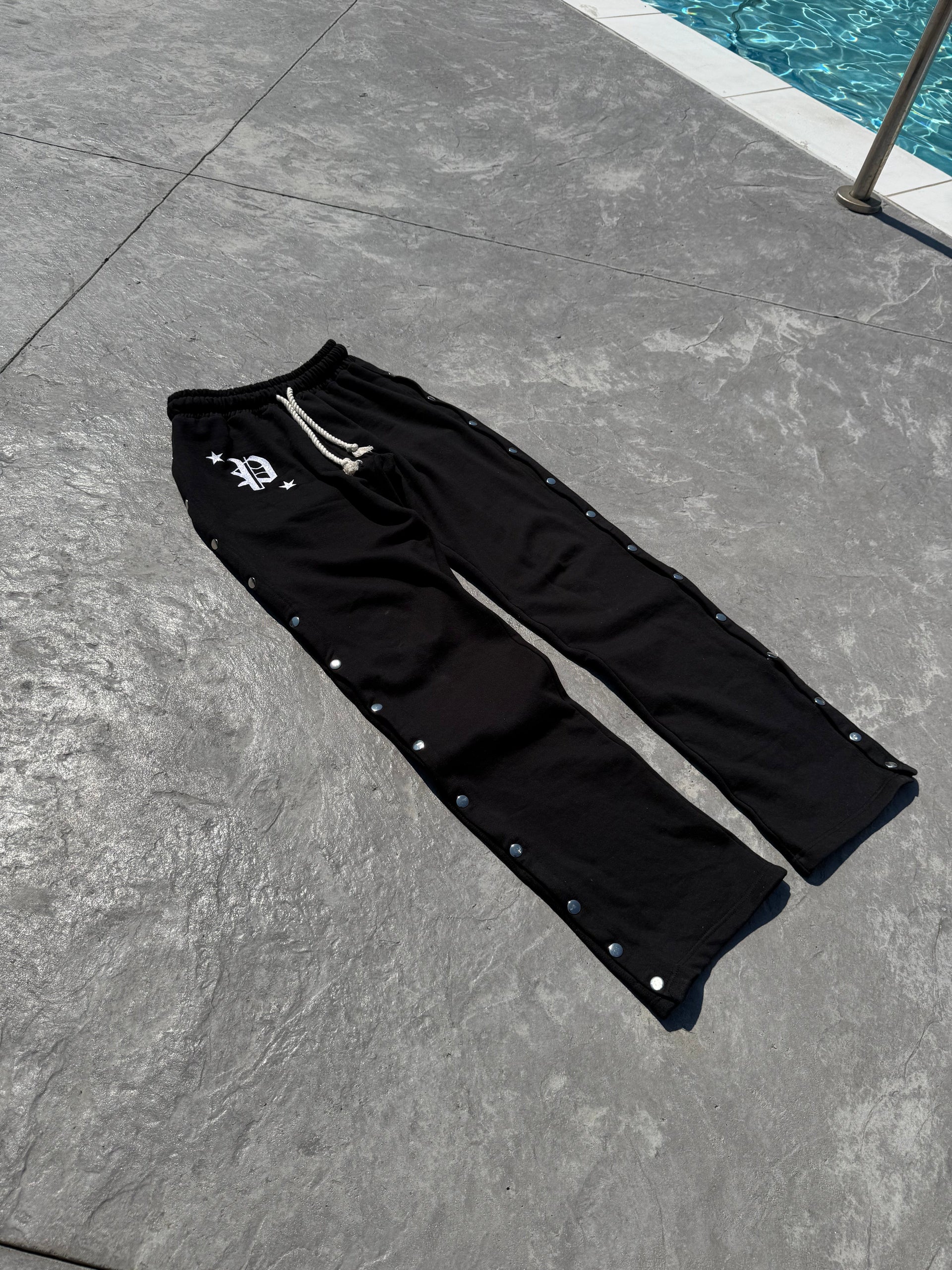 PREVAIL SNAP BUTTON PANTS